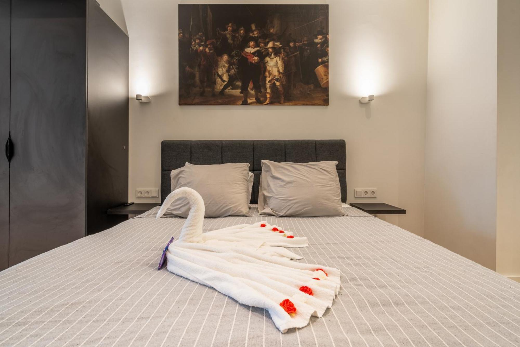 Stylish Studio In The Heart Of Breda City Center Екстериор снимка